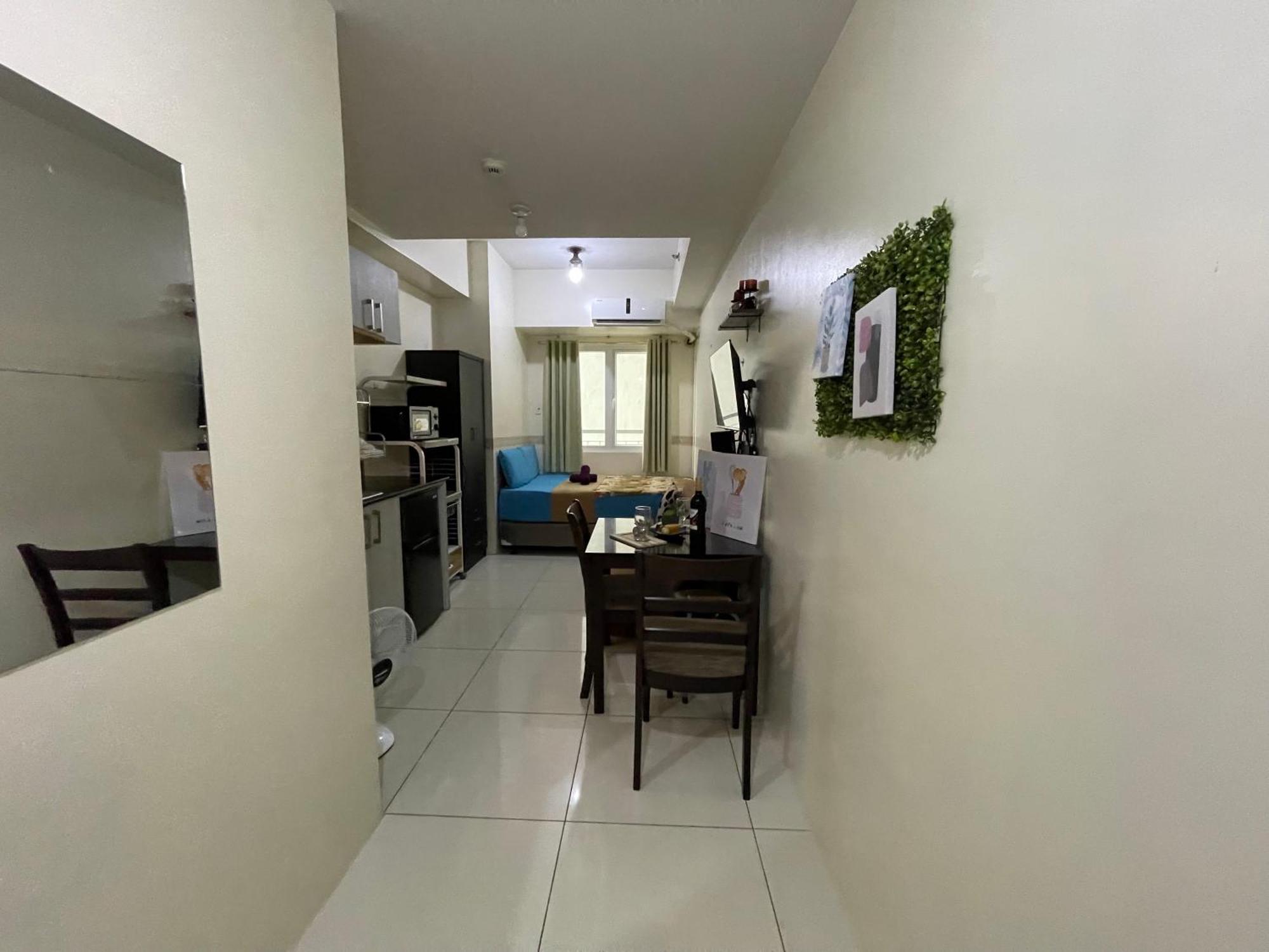 Green Residences Stays By Pbyy Manila Exterior photo